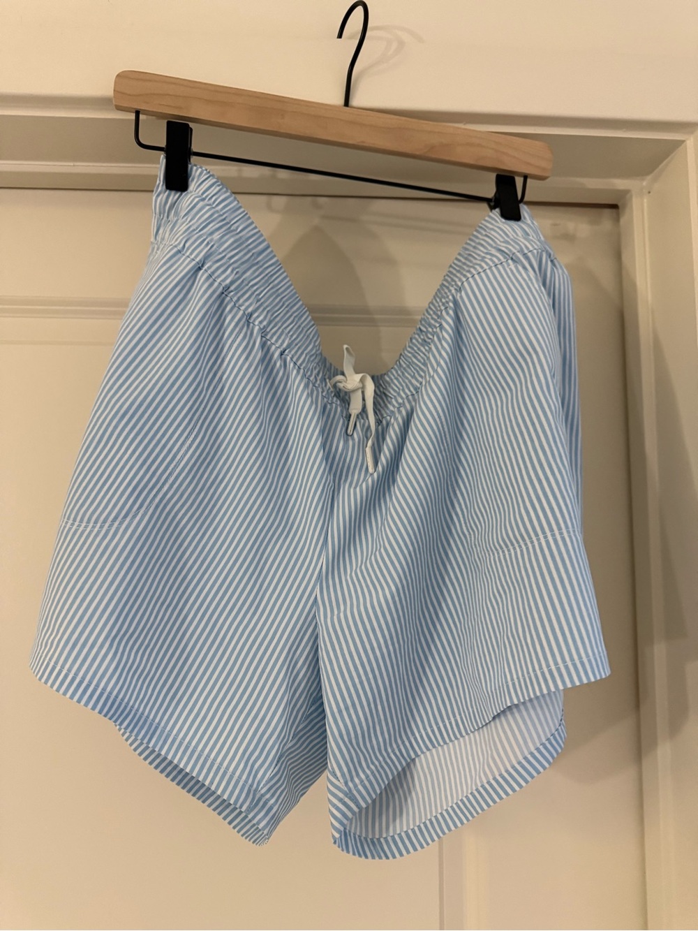 Southern Tide Light Blue & White Striped Drawstring Athletic Shorts